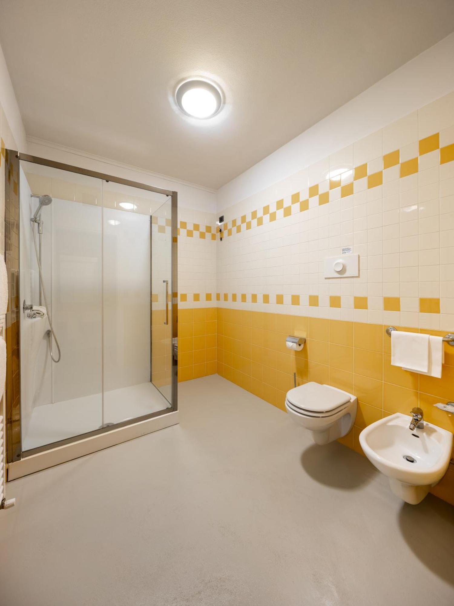 Hotel Motel Sporting Montodine Eksteriør billede